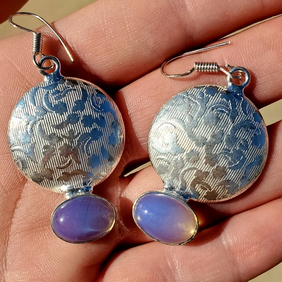 *$15 Sale* New Opalite Silver Earrings. - Picture 10 of 13